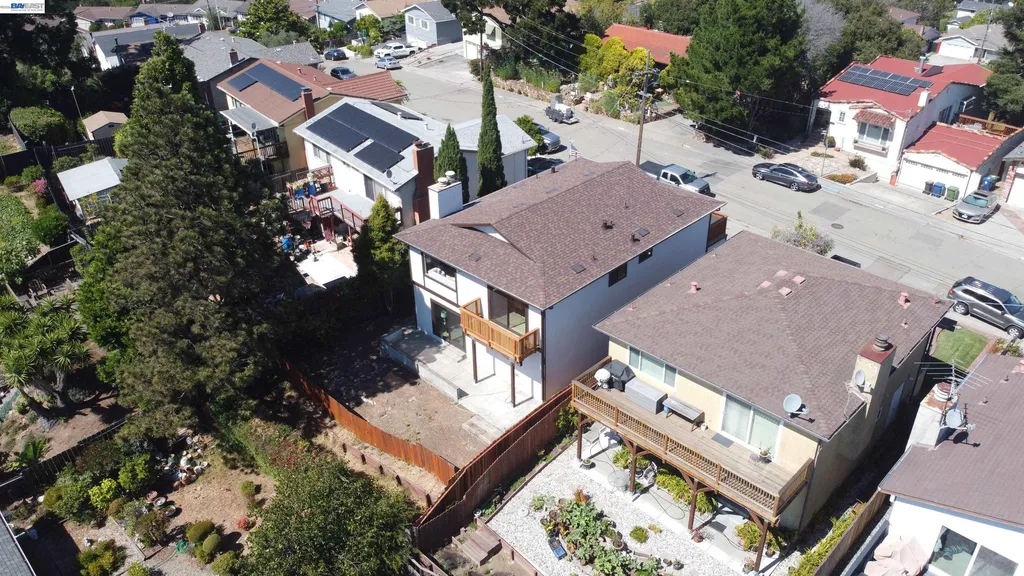 16645 Cowell Street Castro Valley CA 94578