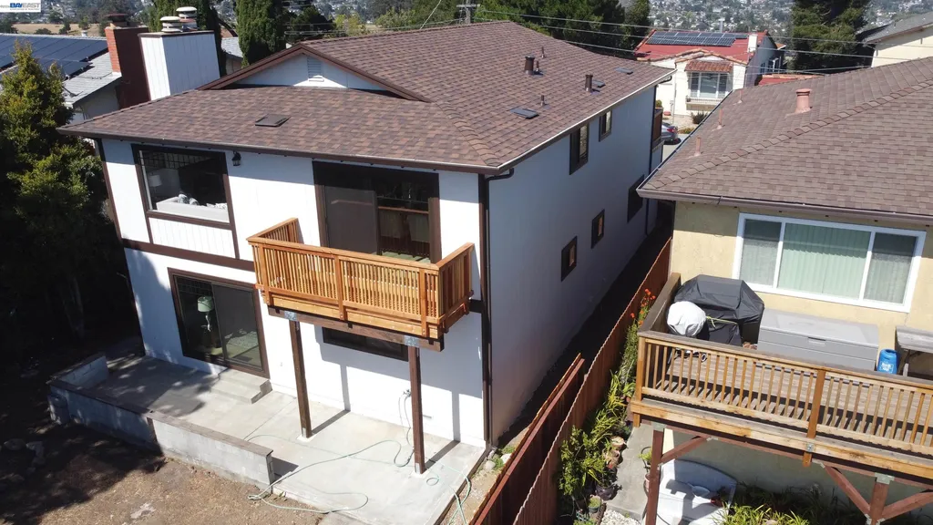 16645 Cowell Street Castro Valley CA 94578