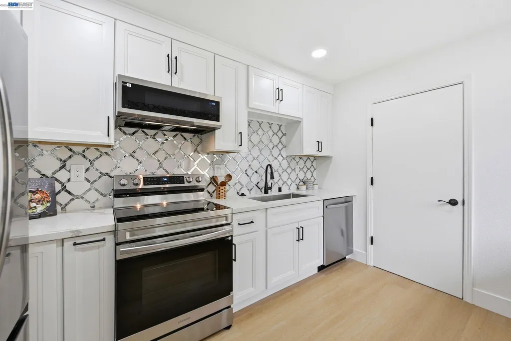 3800 Amy Court Union City CA 94587
