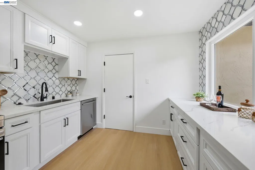 3800 Amy Court Union City CA 94587
