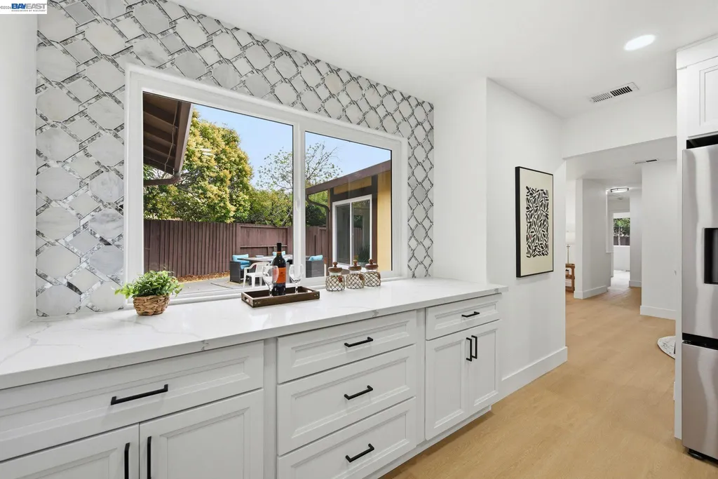 3800 Amy Court Union City CA 94587