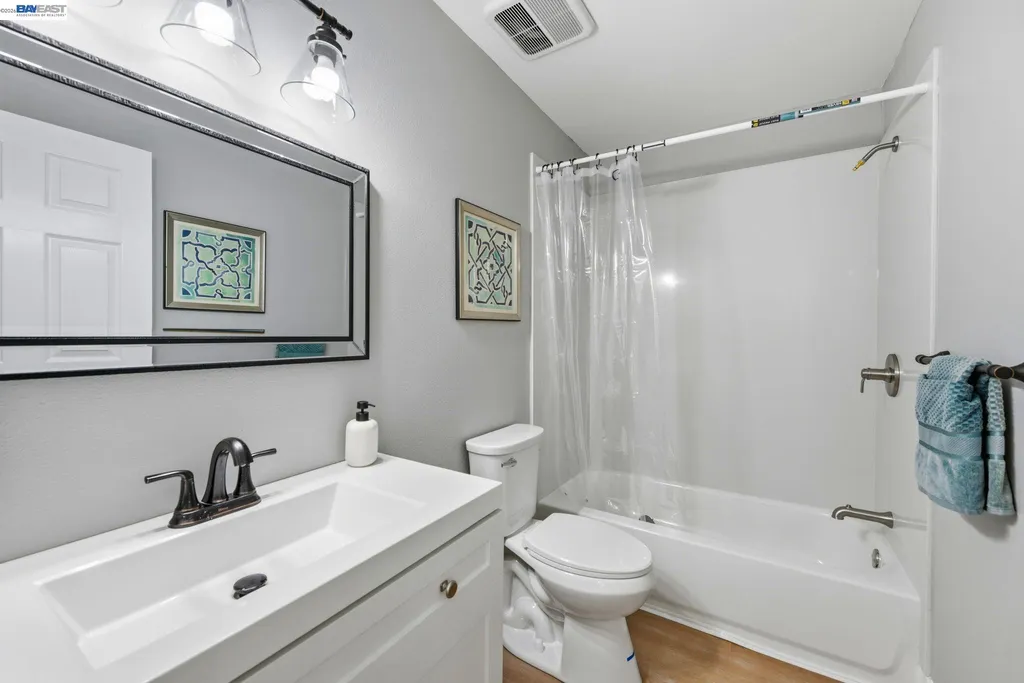 3800 Amy Court Union City CA 94587