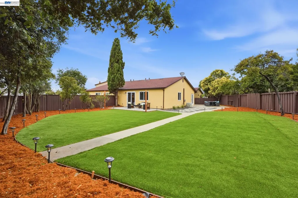 3800 Amy Court Union City CA 94587
