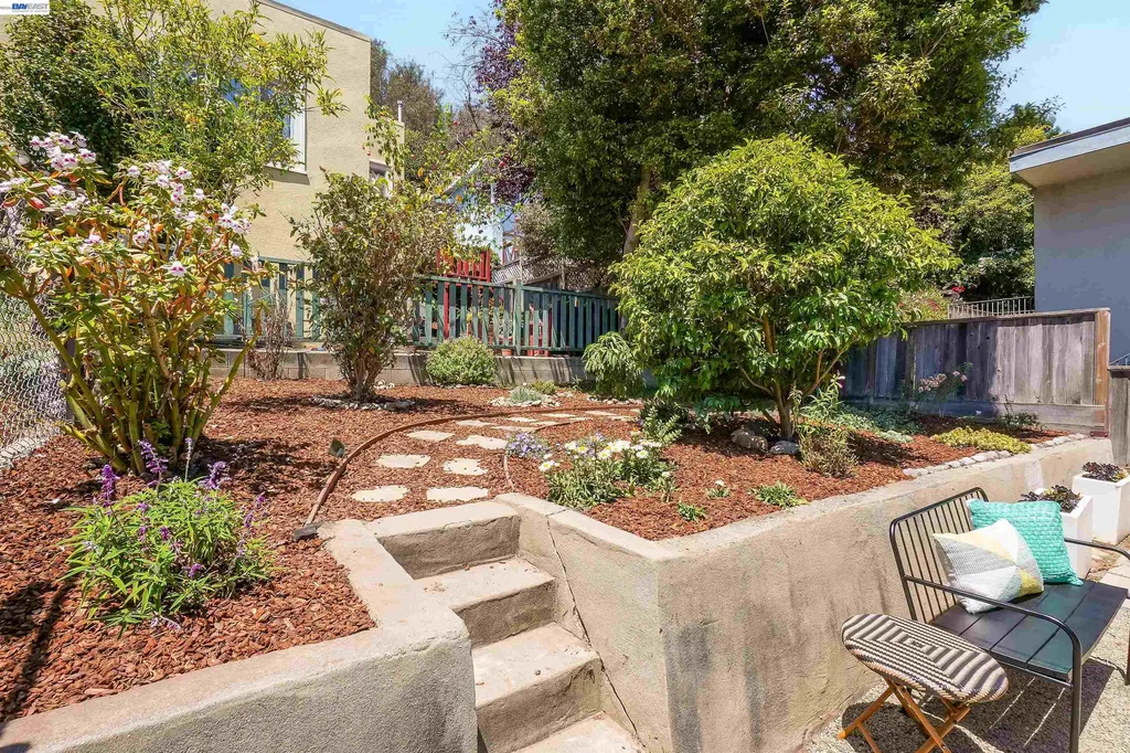 542 Adams Street Albany CA 94706