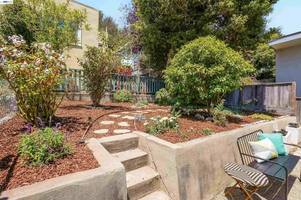 542 Adams Street Albany CA 94706