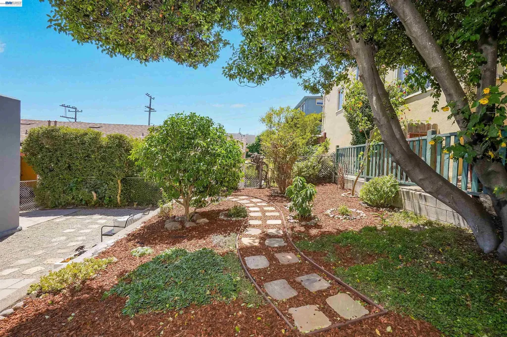 542 Adams Street Albany CA 94706