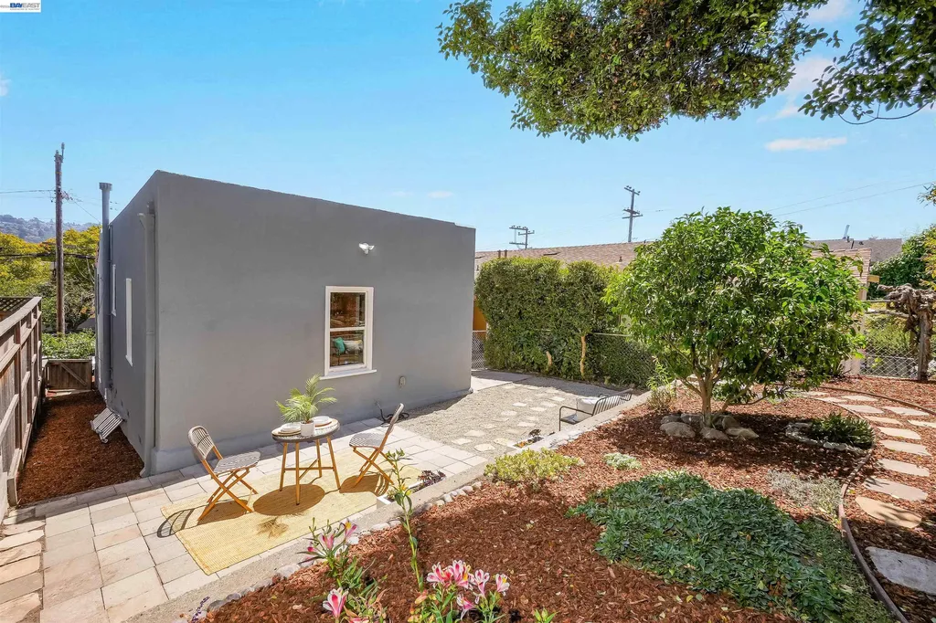 542 Adams Street Albany CA 94706