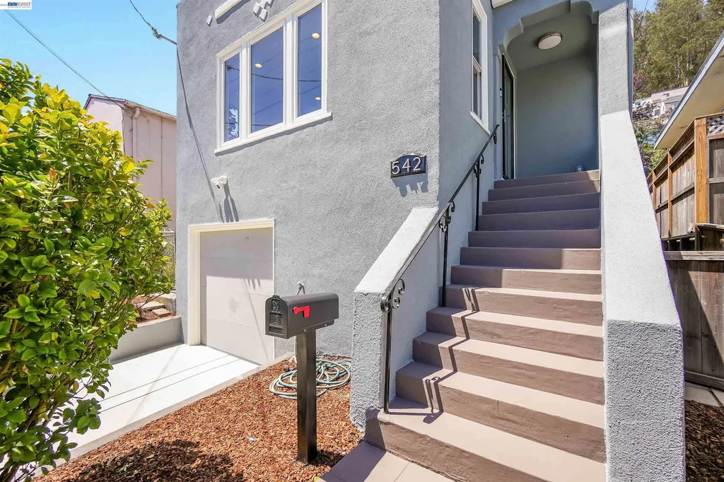 542 Adams Street Albany CA 94706