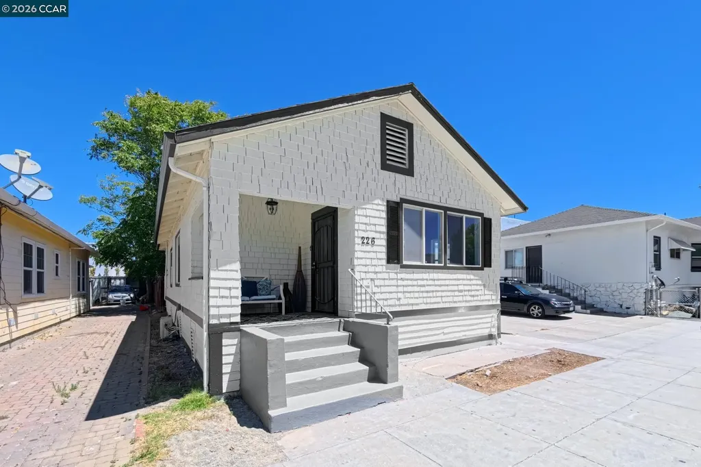226 9th Street Pittsburg CA 94565