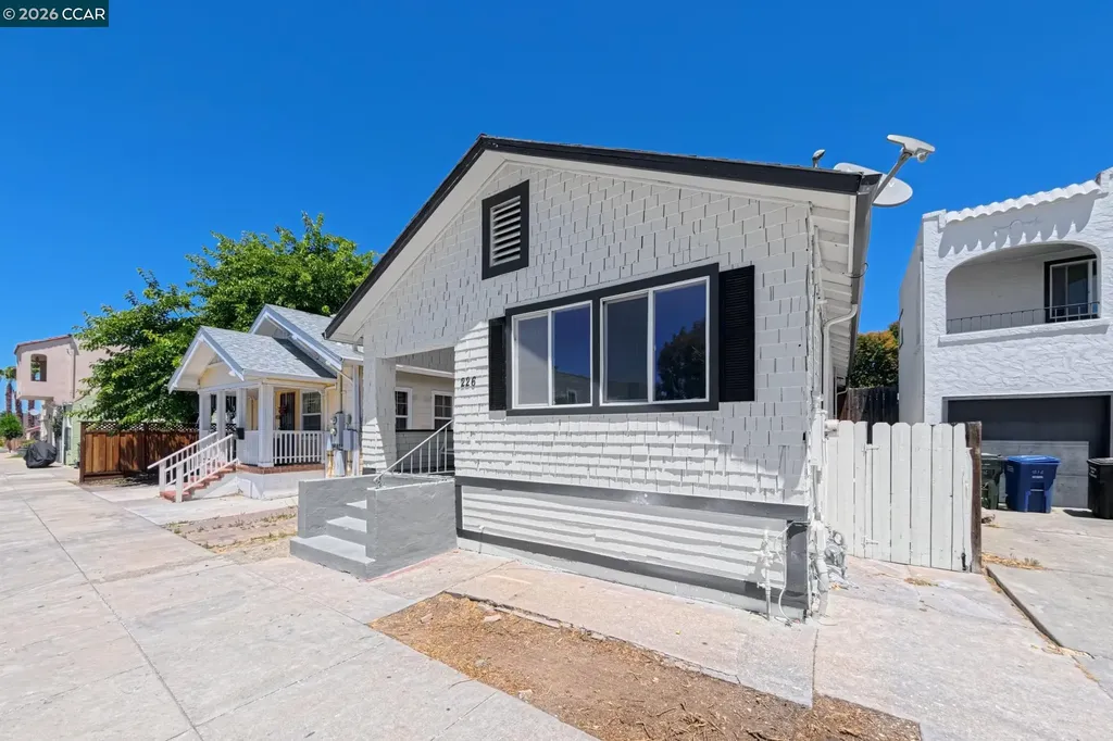 226 9th Street Pittsburg CA 94565