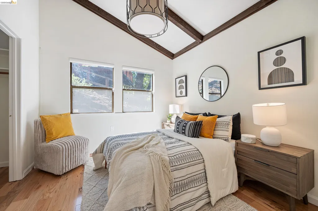 6600 Heather Ridge Way Oakland CA 94611