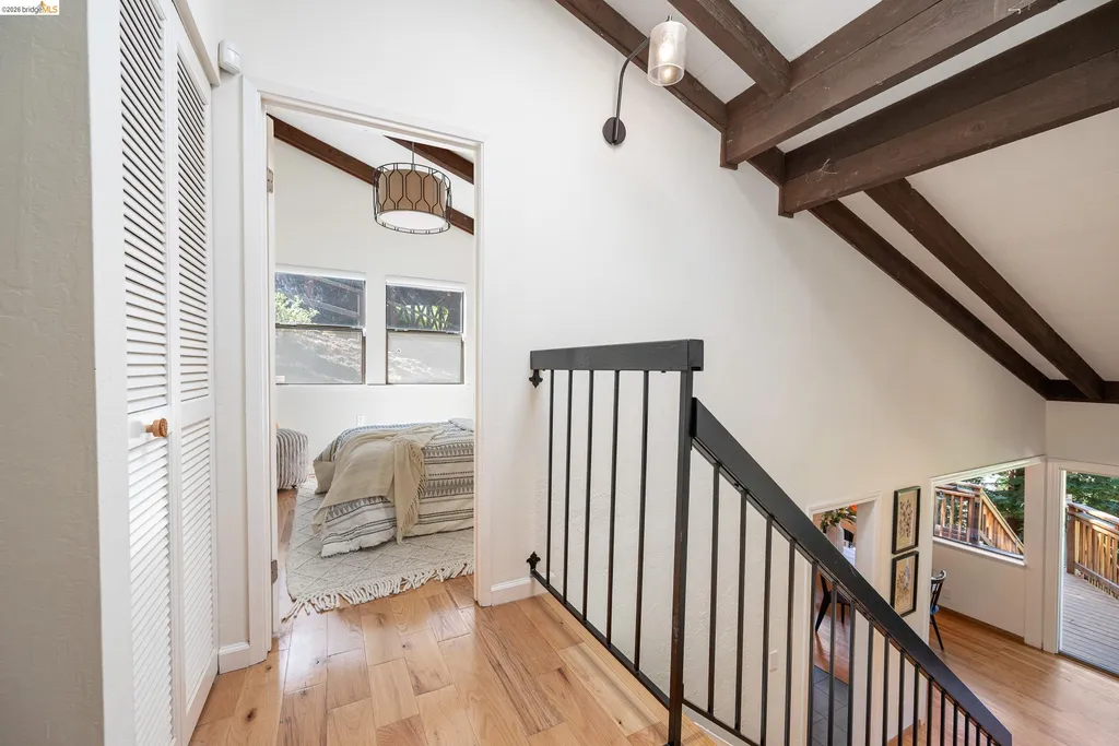 6600 Heather Ridge Way Oakland CA 94611