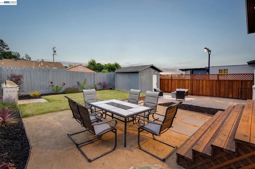 2579 Jacobs Street Hayward CA 94541