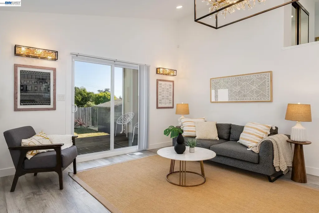 2579 Jacobs Street Hayward CA 94541