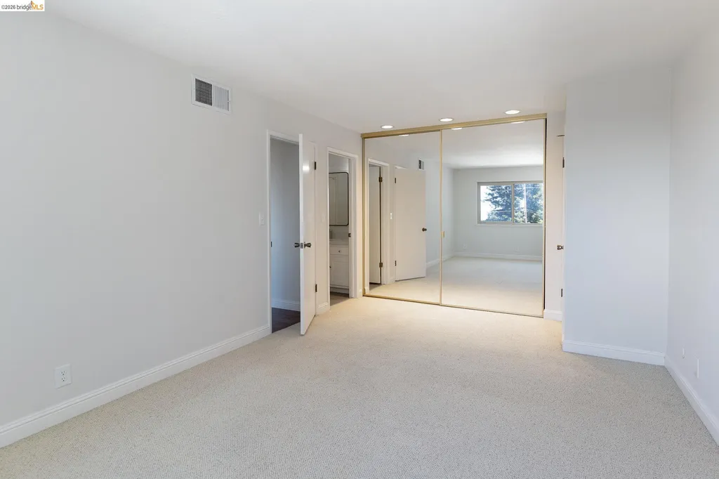 5025 Woodminster Lane Oakland CA 94602