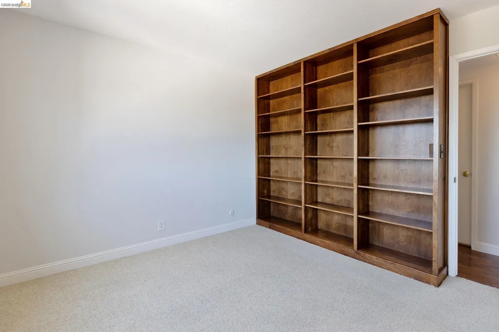 5025 Woodminster Lane Oakland CA 94602