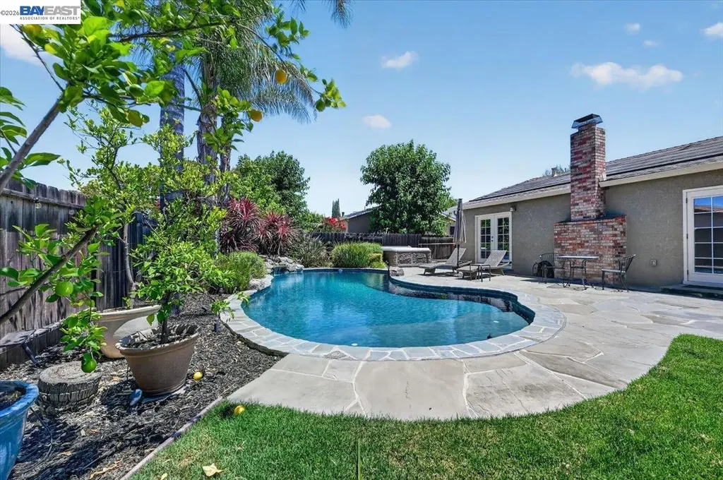 118 Diamond Drive Livermore CA 94550