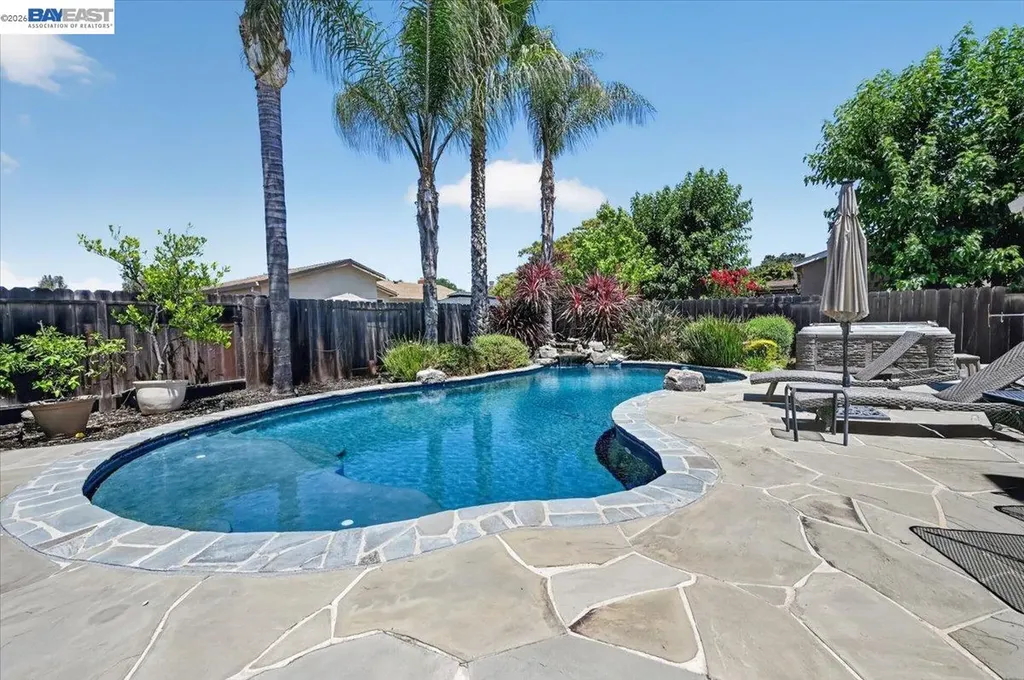 118 Diamond Drive Livermore CA 94550