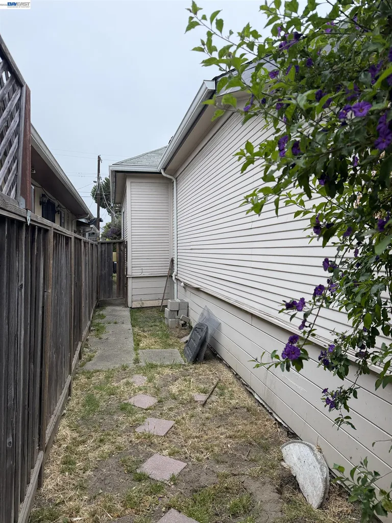 3227 Galindo Street Oakland CA 94601