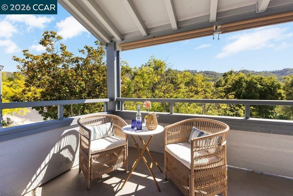 3674 Rossmoor Parkway Walnut Creek CA 94595