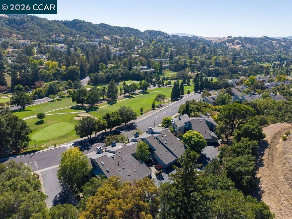 3674 Rossmoor Parkway Walnut Creek CA 94595