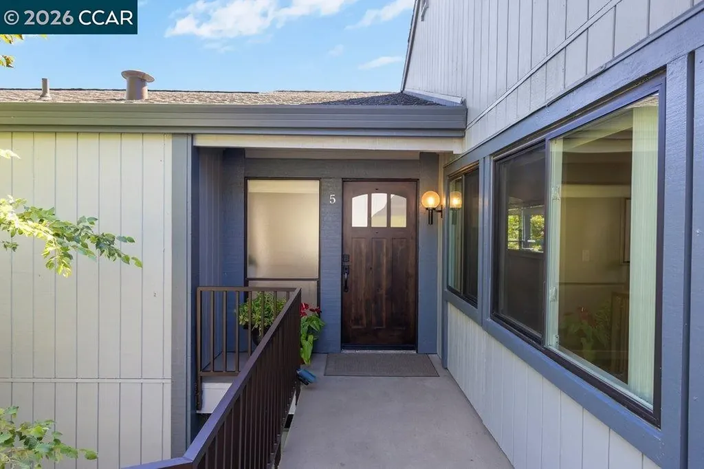 3674 Rossmoor Parkway Walnut Creek CA 94595