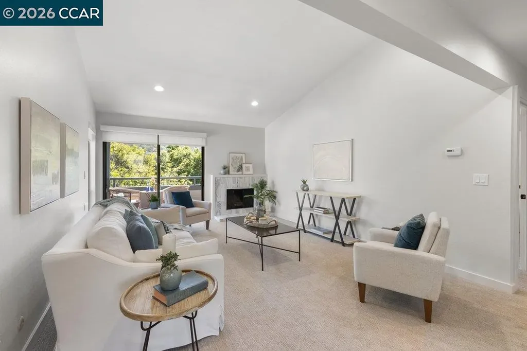 3674 Rossmoor Parkway Walnut Creek CA 94595