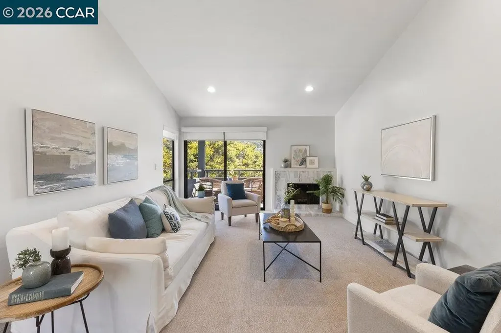 3674 Rossmoor Parkway Walnut Creek CA 94595