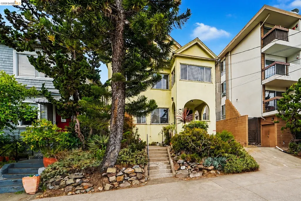 4035 Howe Street Oakland CA 94611