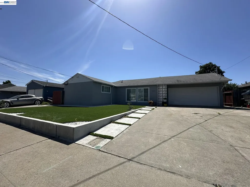 1220 Esser Avenue San Leandro CA 94579