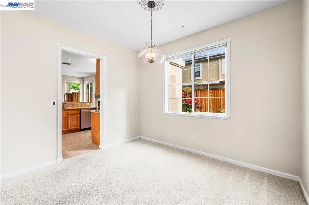 2042 Dahlia Common Livermore CA 94551