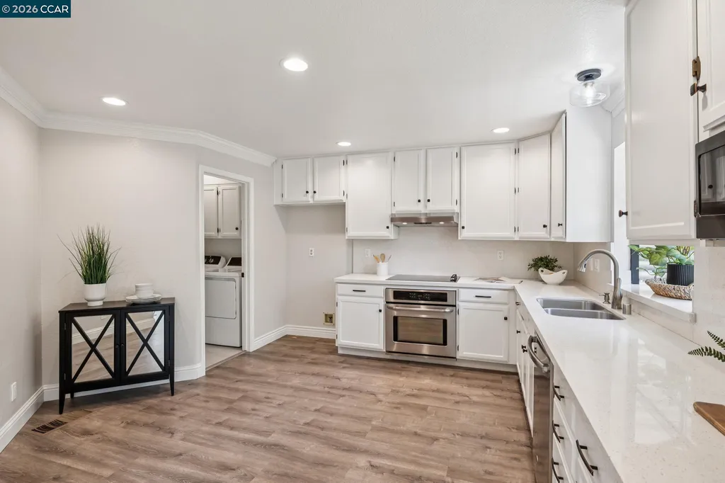 12 Heritage Oaks Road Pleasant Hill CA 94523