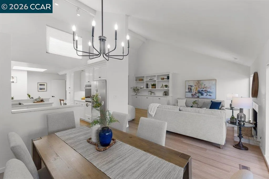 203 Village Gate Road Orinda CA 94563