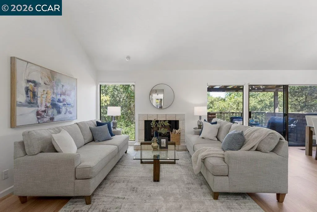 203 Village Gate Road Orinda CA 94563