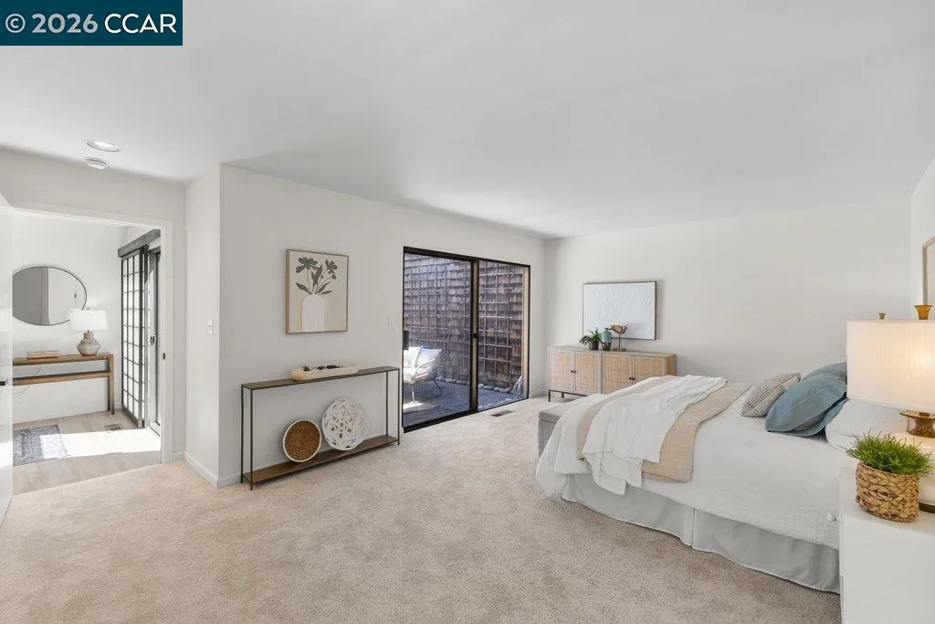 203 Village Gate Road Orinda CA 94563