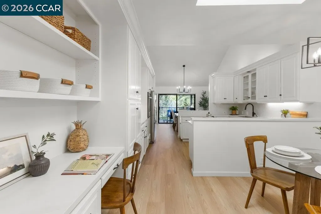 203 Village Gate Road Orinda CA 94563