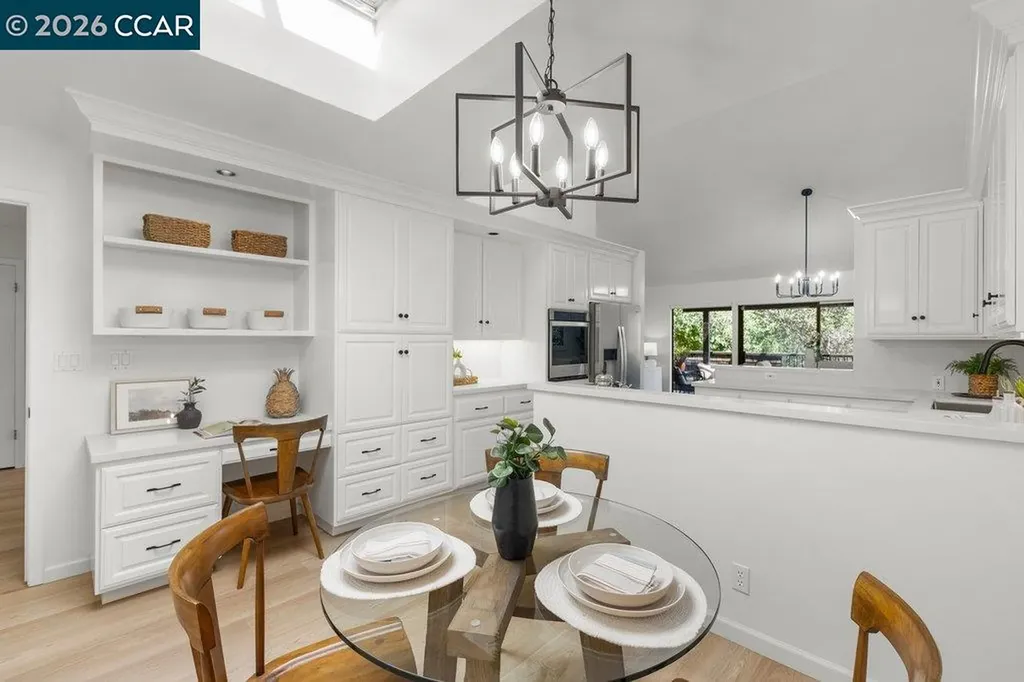 203 Village Gate Road Orinda CA 94563