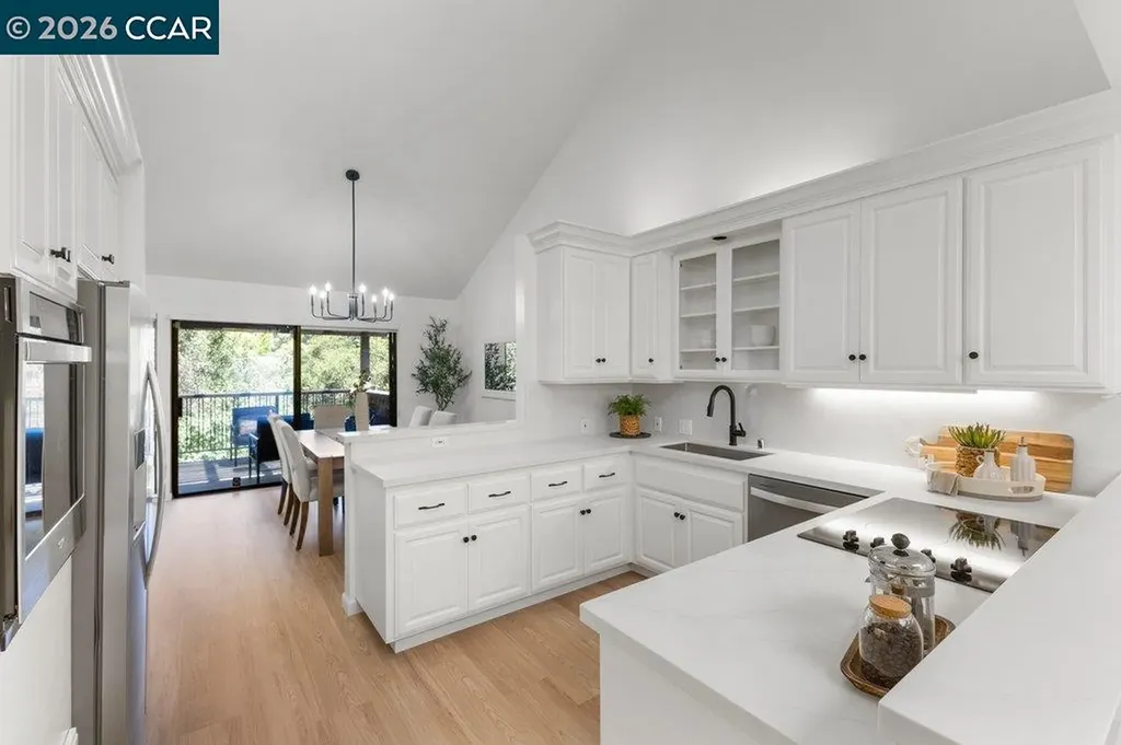 203 Village Gate Road Orinda CA 94563