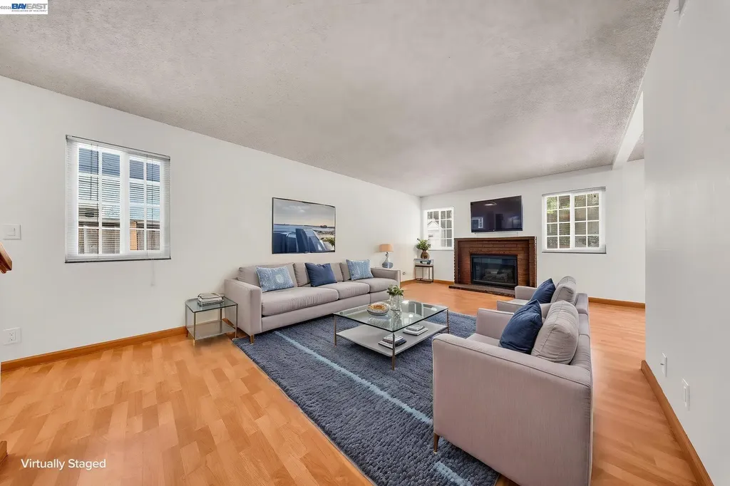 35918 Vivian Place Fremont CA 94536