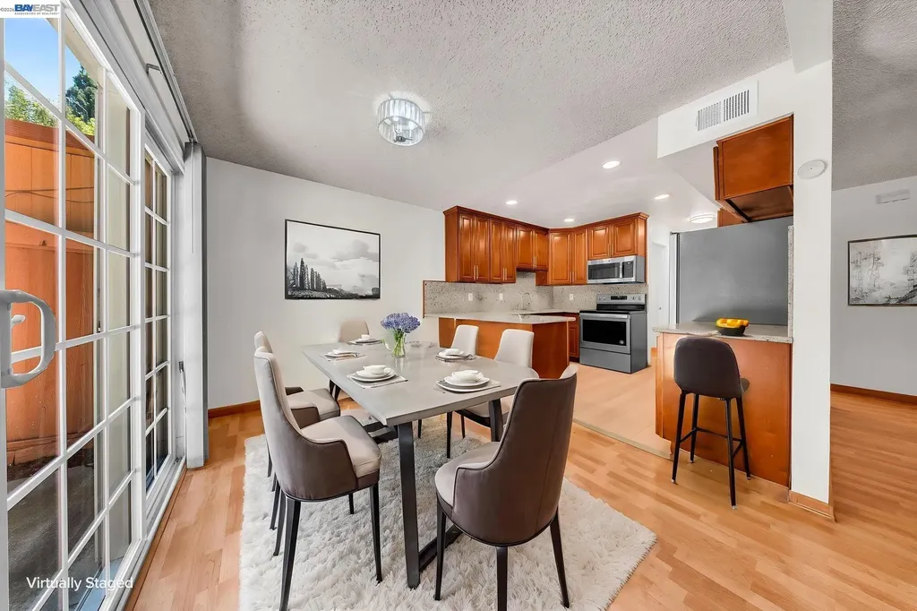 35918 Vivian Place Fremont CA 94536