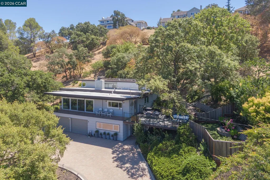 15 Loma Vista Walnut Creek CA 94597