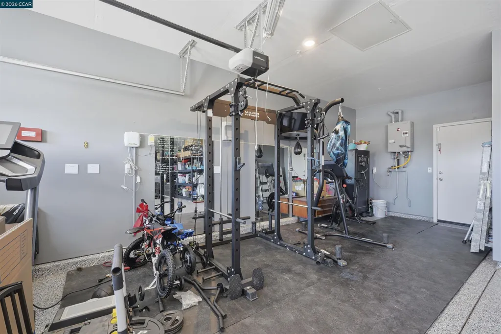 1655 Apricot Court Dixon CA 95620