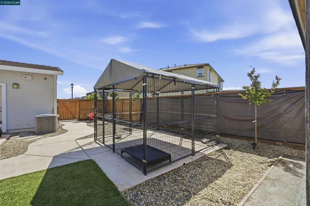 1655 Apricot Court Dixon CA 95620