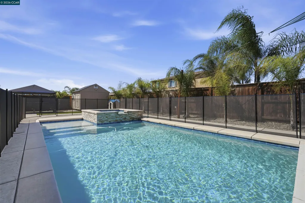 1655 Apricot Court Dixon CA 95620