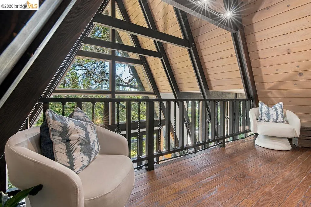 26 Fern Way Orinda CA 94563