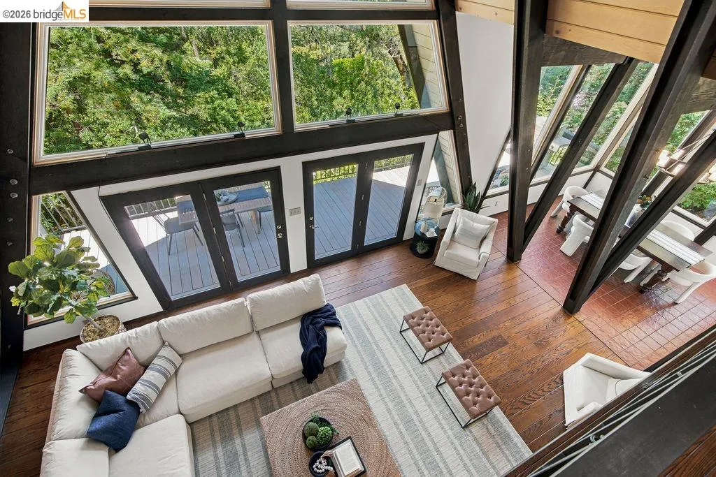 26 Fern Way Orinda CA 94563