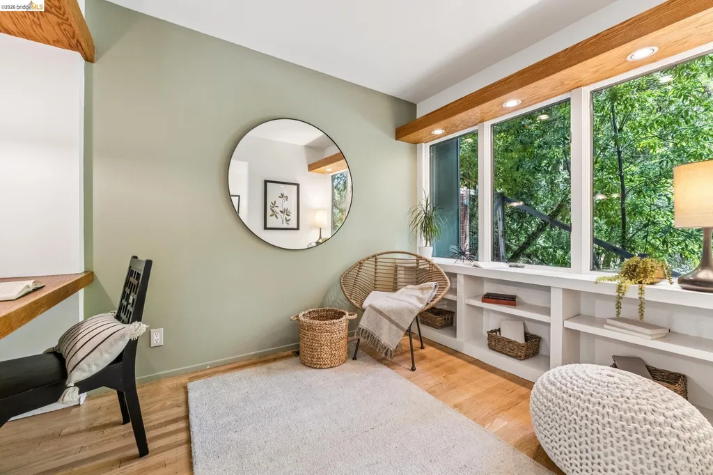 6645 Heather Ridge Way Oakland CA 94611