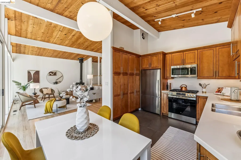 6645 Heather Ridge Way Oakland CA 94611