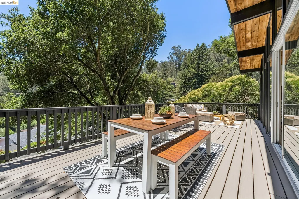 6645 Heather Ridge Way Oakland CA 94611