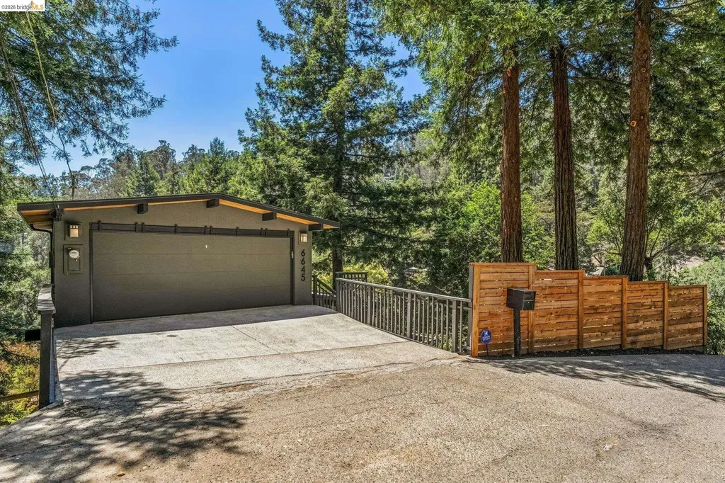 6645 Heather Ridge Way Oakland CA 94611